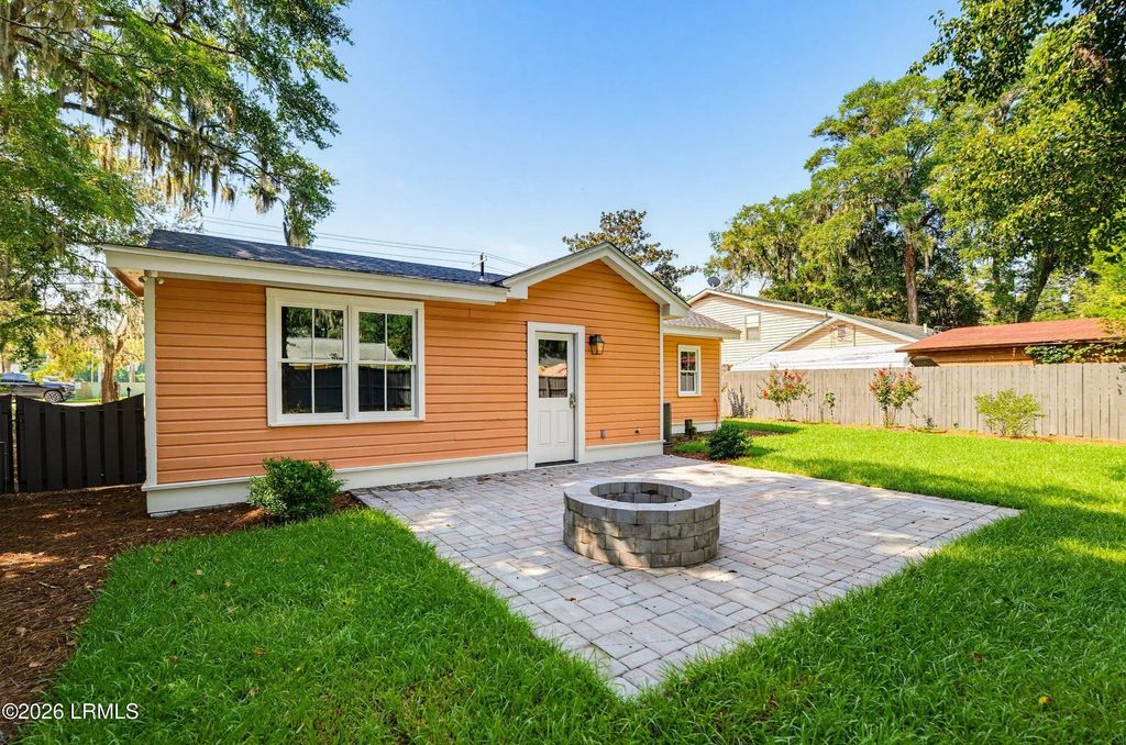 1307 Lafayette Street, Beaufort