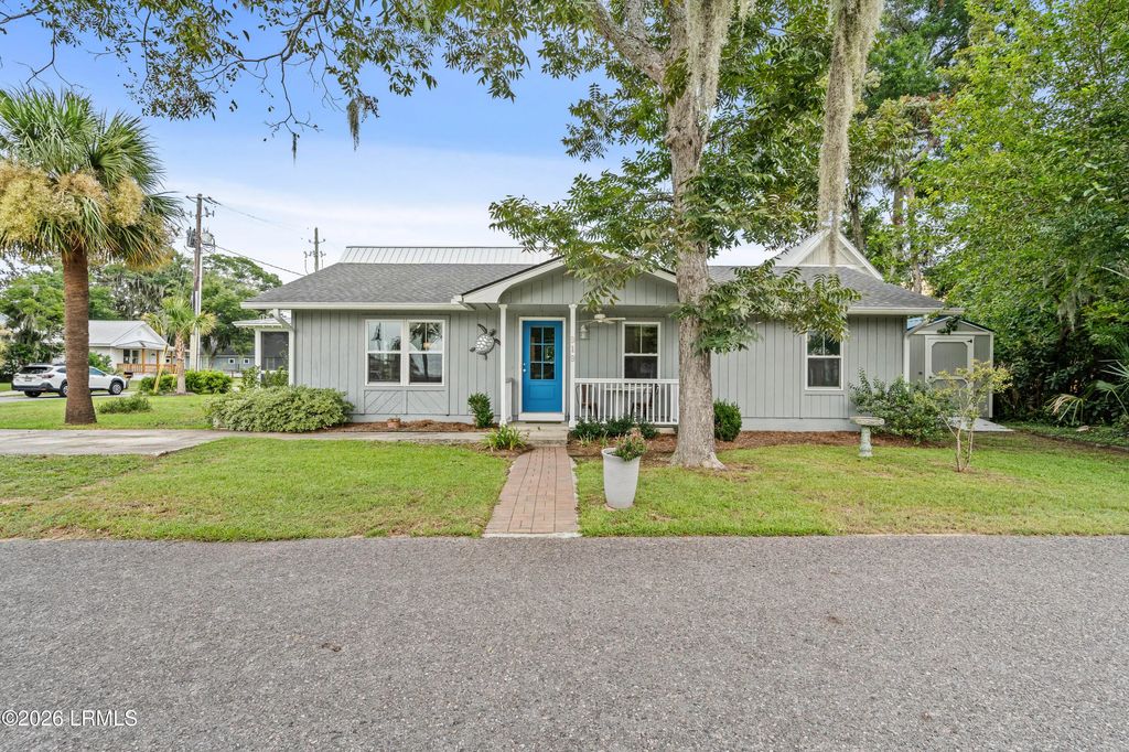919 8th Street, Port Royal
