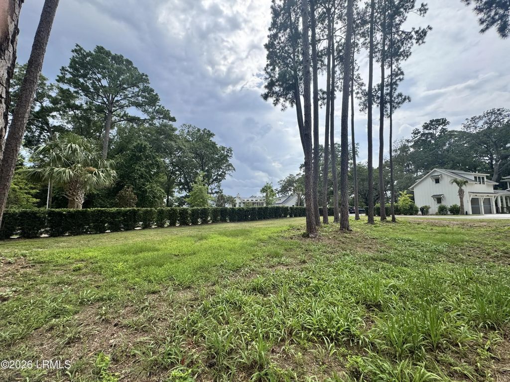 211 Harborview Drive, Beaufort