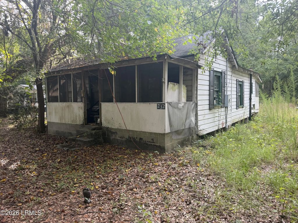 232 Shanklin Road, Beaufort