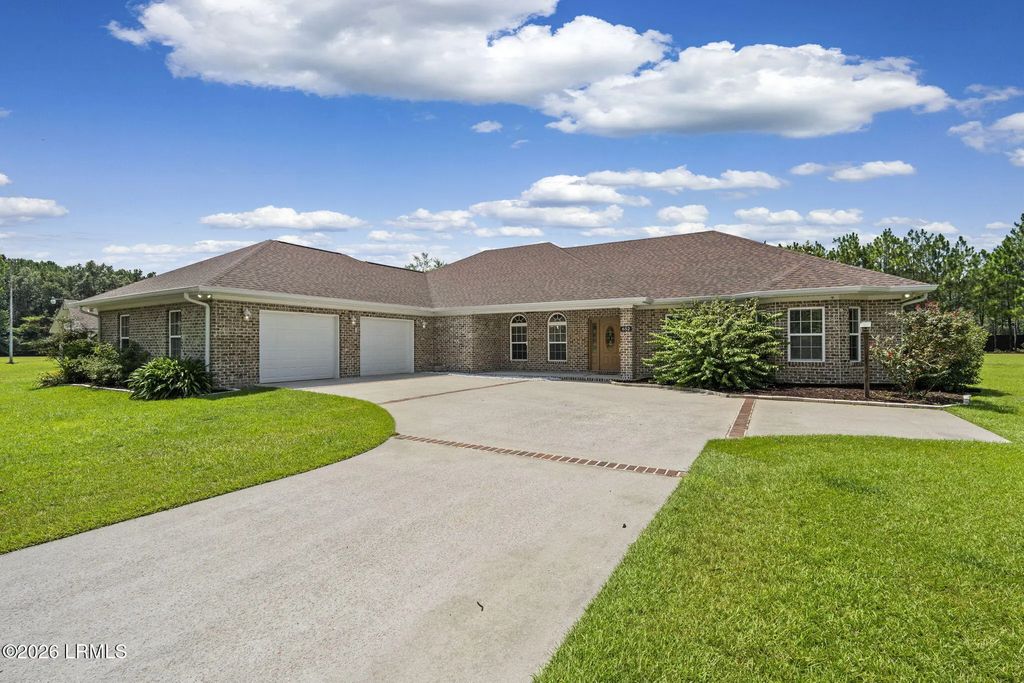 652 Tillman Road, Ridgeland