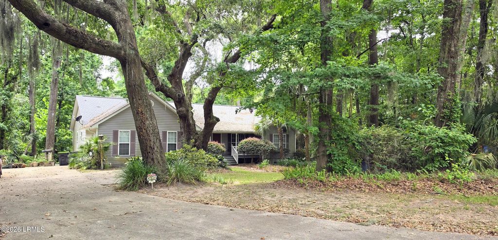 209 Stuart Town Road, Beaufort