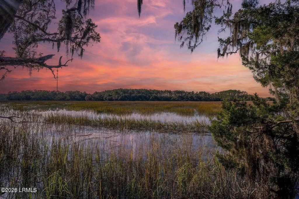 5 Whitners Landing Road, St. Helena Island