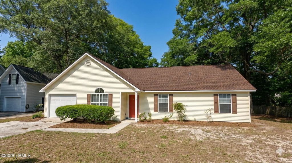 36 Le Moyne Drive, Beaufort