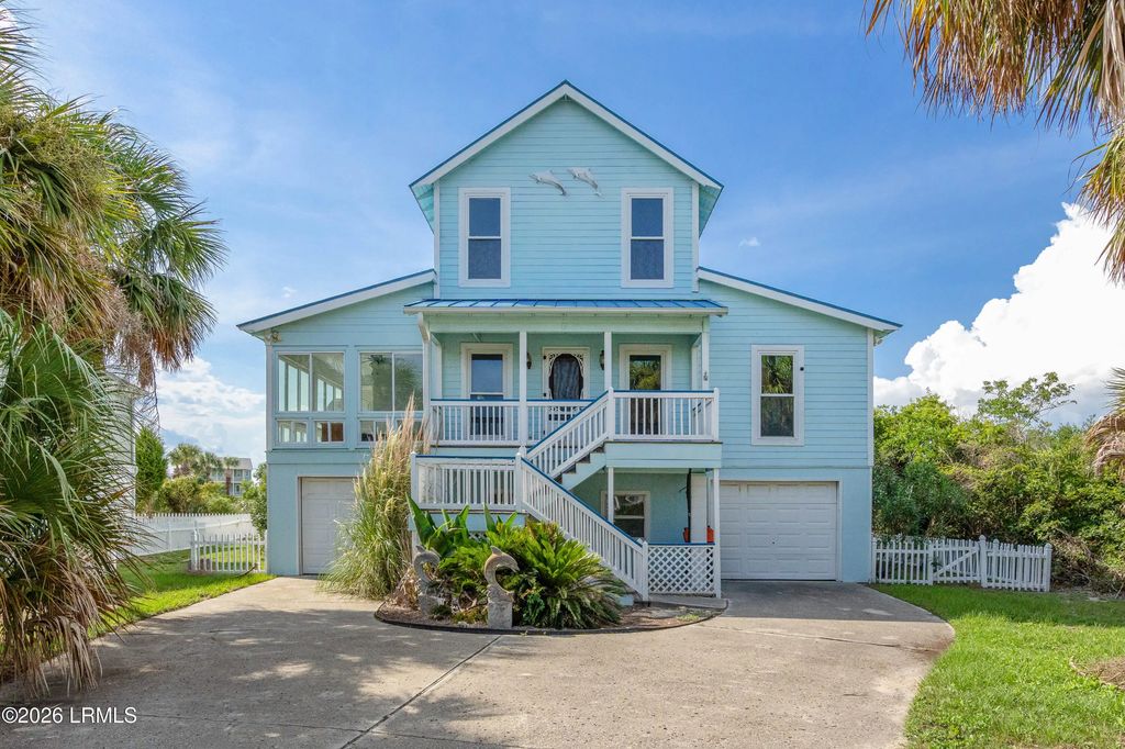 8 Windjammer Lane, St. Helena Island