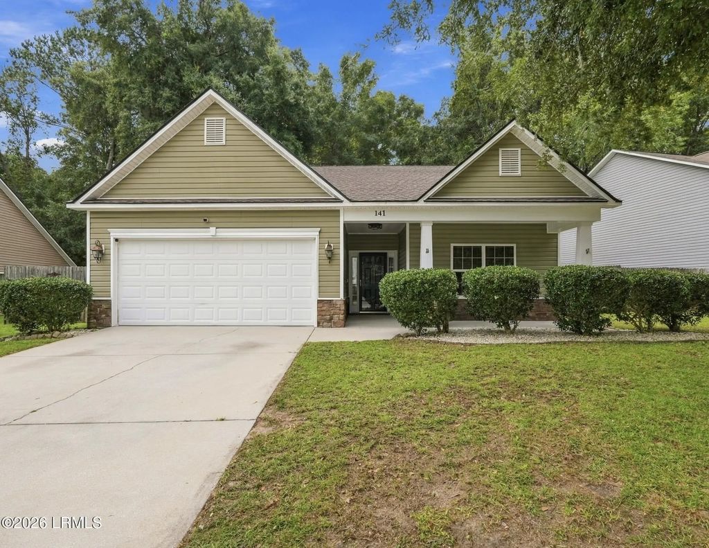 141 Patriot Court, Beaufort