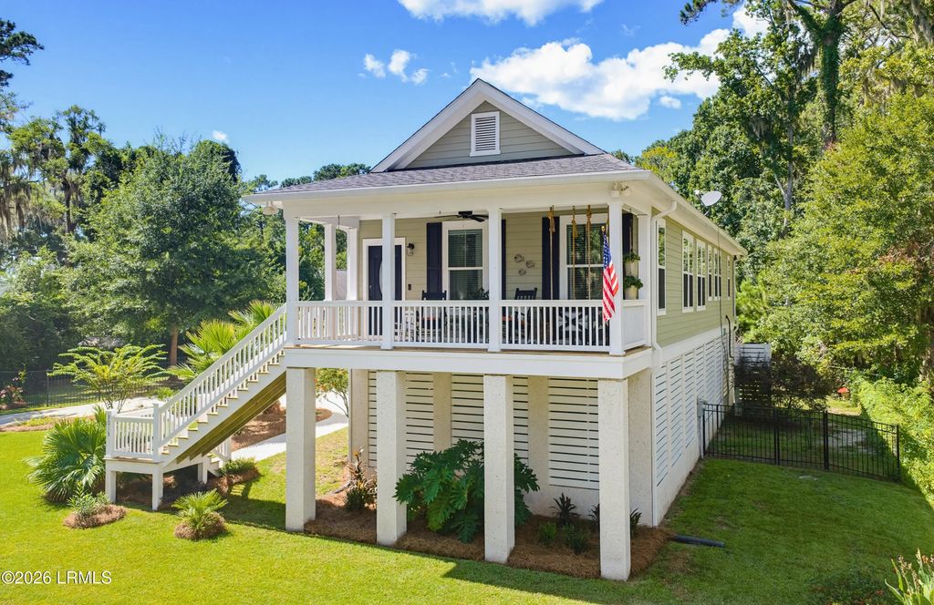 3013 Walnut Street, Beaufort