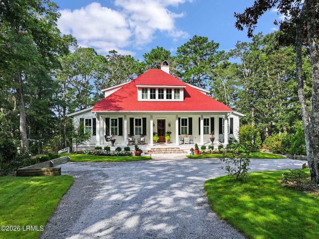 150 Bull Point Drive, Seabrook