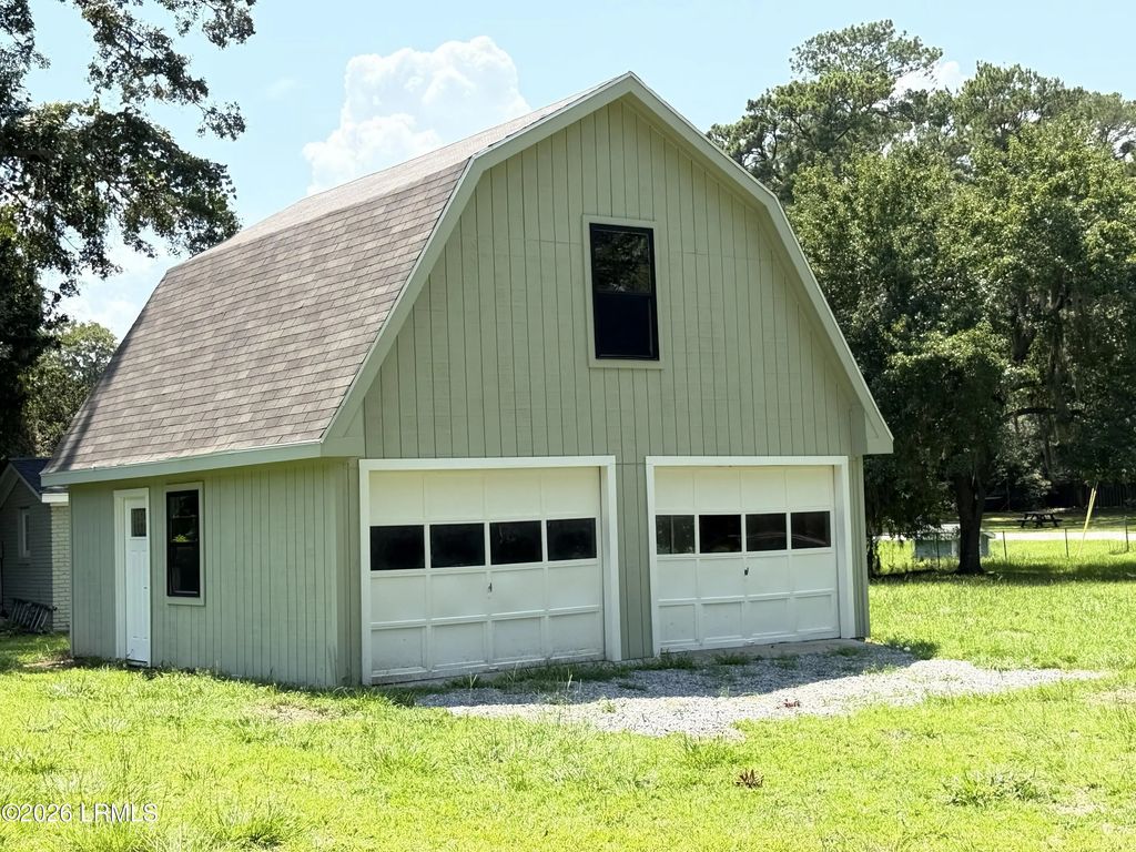 14009 Kader Street, Beaufort