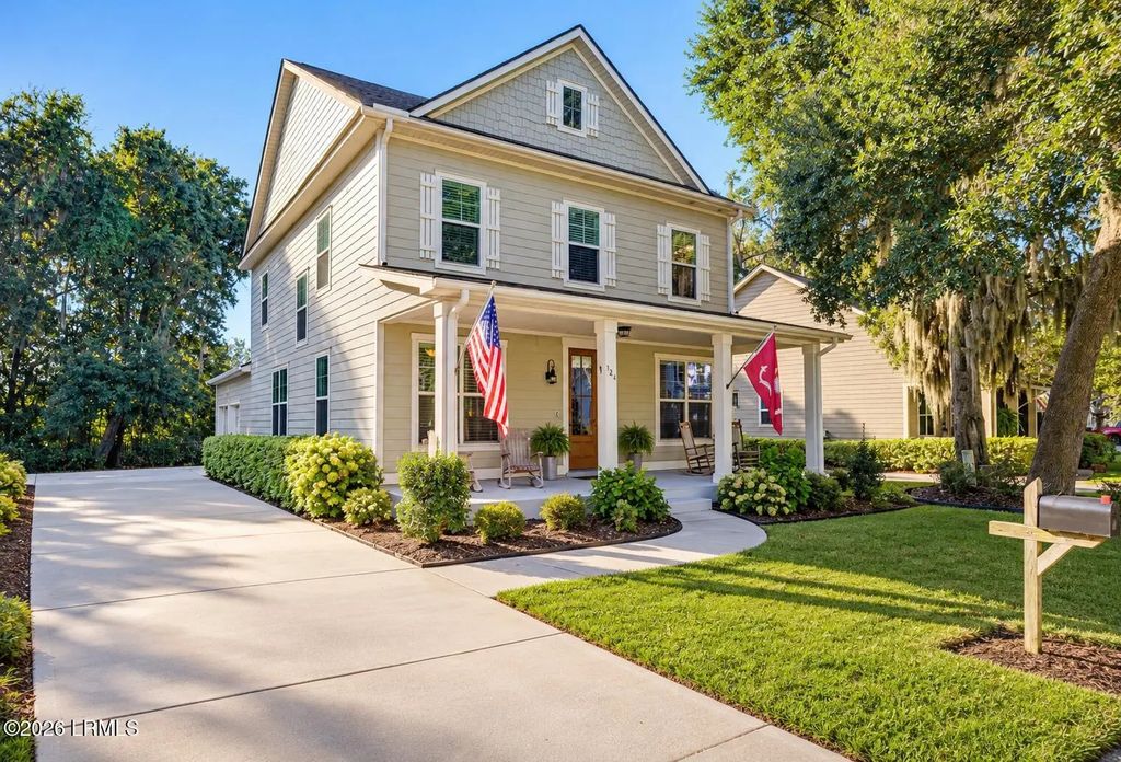 124 Wrights Point Circle, Beaufort