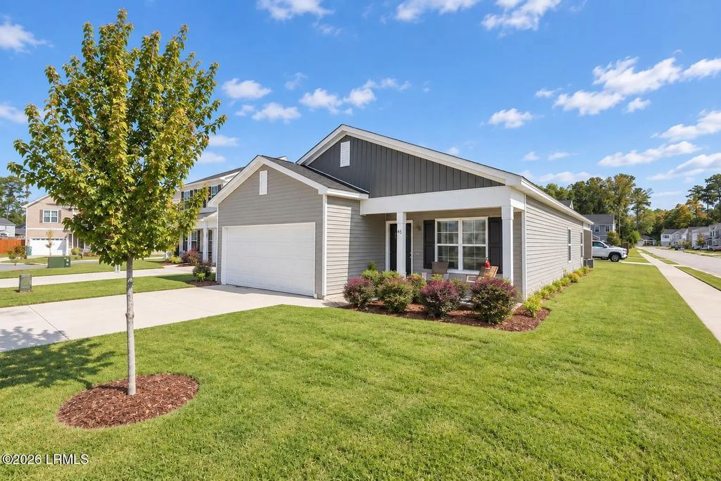 45 Cedarwood Street, Beaufort