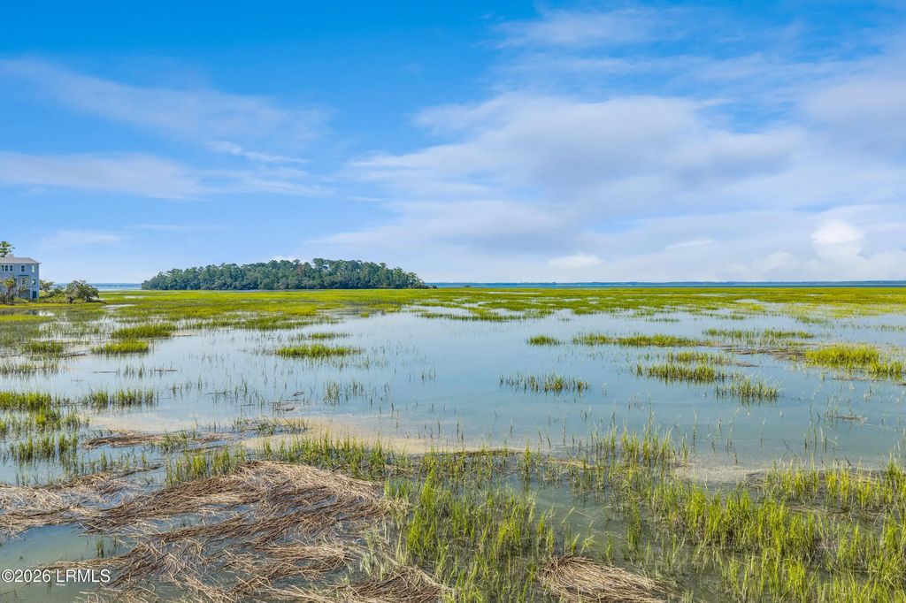 15 River Place, Beaufort