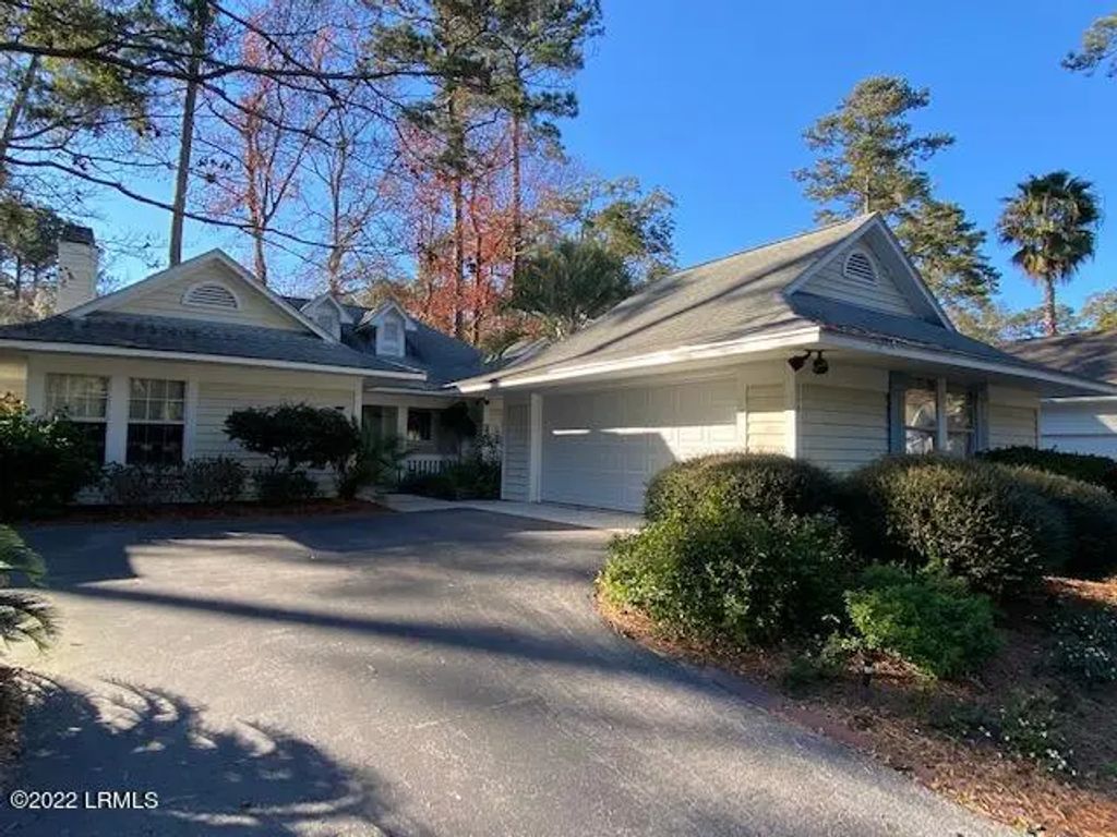 714 N Reeve Road, St. Helena Island