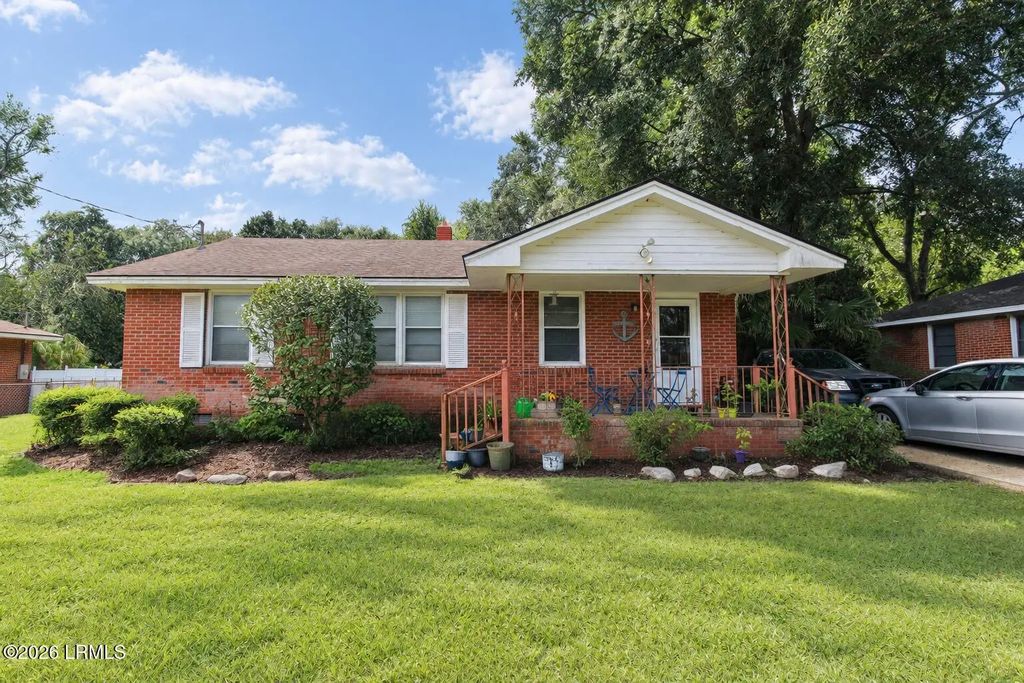 2808 Third Street, Beaufort
