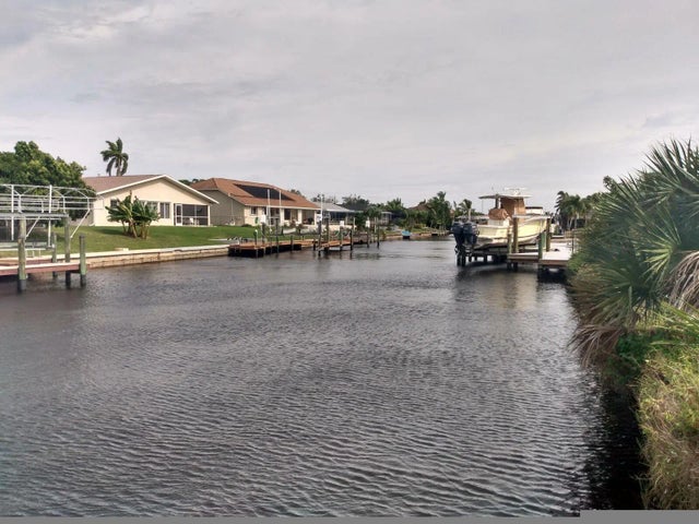 Photo of 1727 Se 16Th Street #lot 21, Cape Coral FL