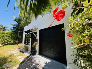 Photo of Listing #RX-11102173