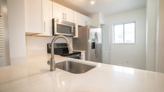 Photo of Listing #RX-11110593