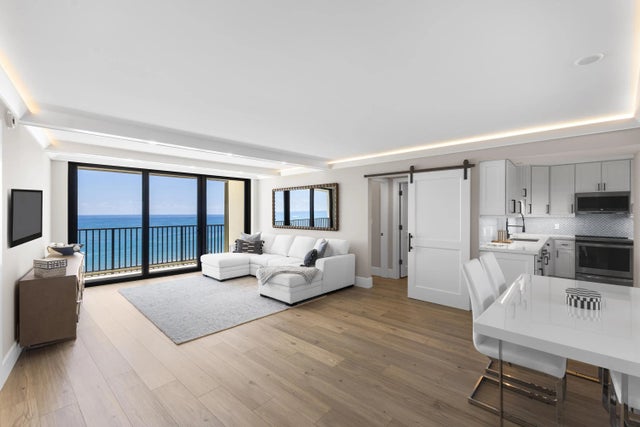 Photo of Listing #RX-11111500