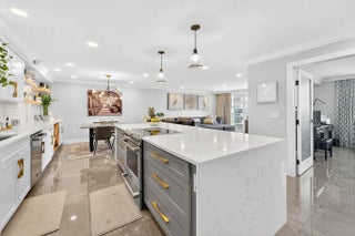 Photo of Listing #RX-11112650