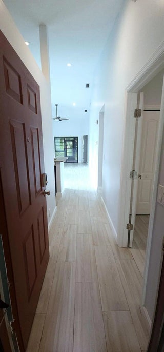 Photo of Listing #RX-11121271