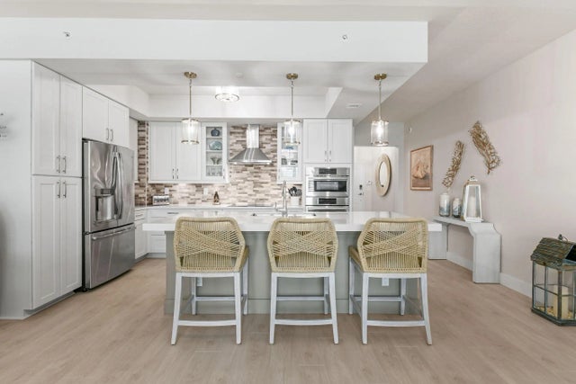 Photo of Listing #RX-11122769