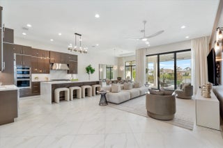 Photo of Listing #RX-11129591