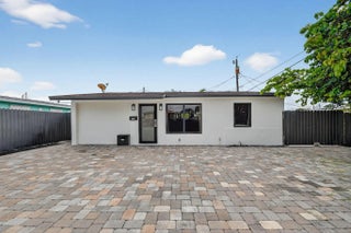 Photo of Listing #RX-11131429