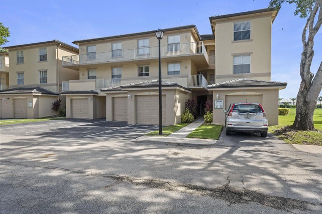 Photo of Listing #RX-11131669