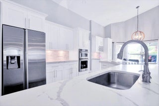 Photo of Listing #RX-11138348