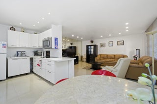 Photo of Listing #RX-11141750