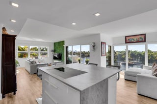 Photo of Listing #RX-11142871