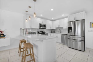 Photo of Listing #RX-11143311