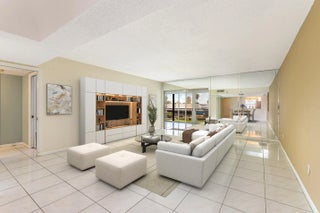 Photo of Listing #RX-11146086