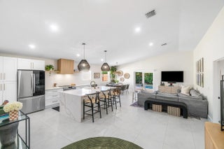 Photo of Listing #RX-11146992