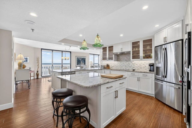 Photo of Listing #RX-11148339