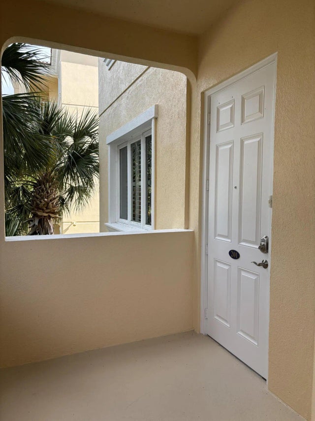 Photo of Listing #RX-11149983