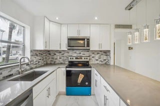 Photo of Listing #RX-11151316