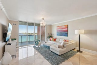 Photo of Listing #RX-11161693