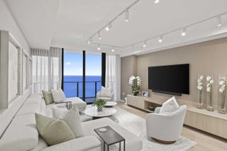 Photo of Listing #RX-11155567