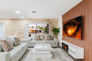 Photo of Listing #RX-11156314