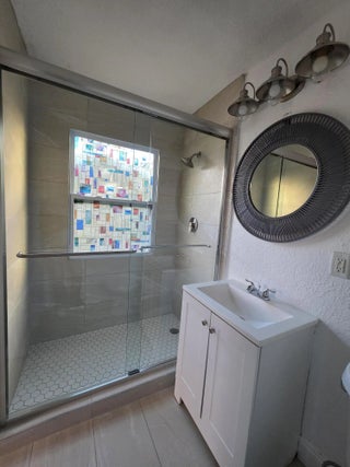 Photo of Listing #RX-11156009