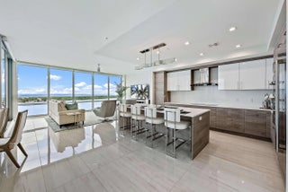 Photo of Listing #RX-11156640