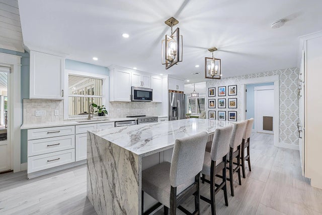 Photo of Listing #RX-11159991