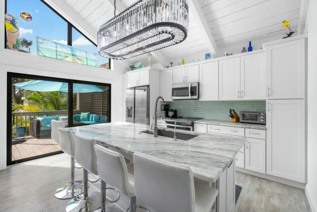 Photo of Listing #RX-11159853