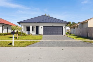 Photo of Listing #RX-11160576