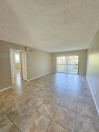 Photo of Listing #RX-11161119