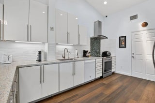 Photo of Listing #RX-11165185