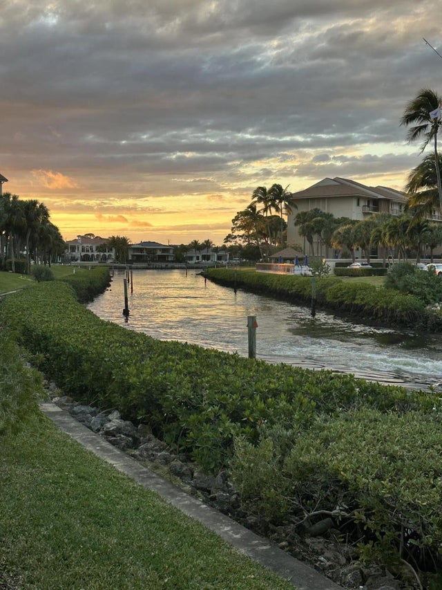 Photo of Listing #RX-11164546