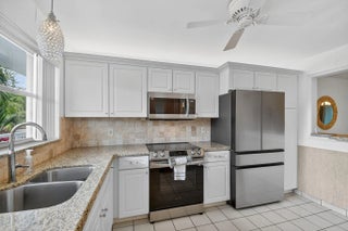 Photo of Listing #RX-11163901