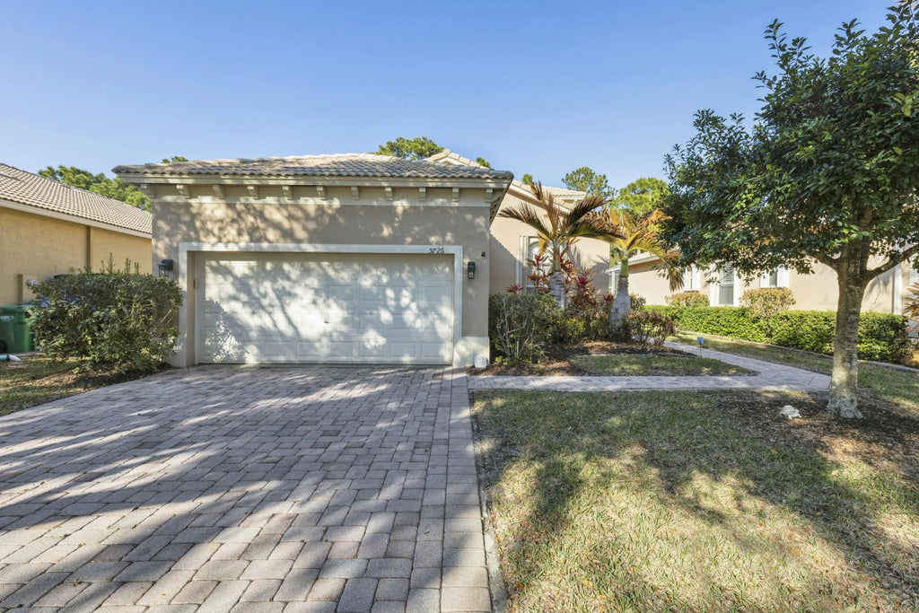 5726 Sterling Lake Drive, Fort Pierce